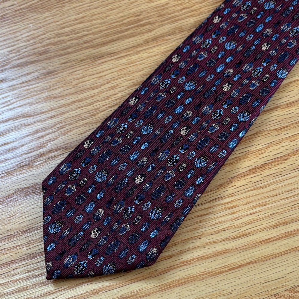 Elegant Burgundy Insect Patterned Tie
